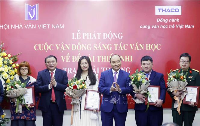 Văn học phải hun đúc ý chí, nghị lực vươn lên của thanh niên, thiếu niên, thiếu nhi, nhi đồng