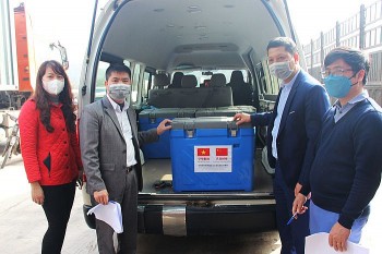 Trung Quốc hỗ trợ vật tư, y tế cho tỉnh Lạng Sơn phòng chống dịch COVID-19