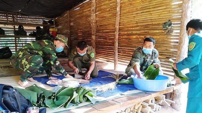 Tết ở lại biên cương