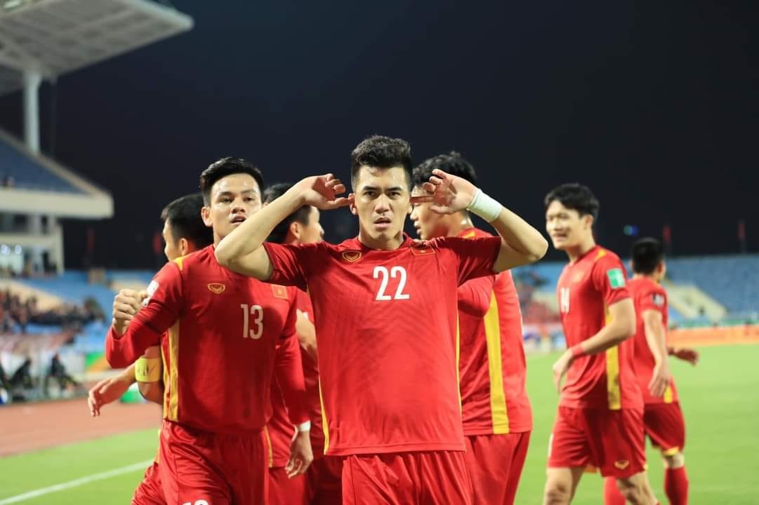 Thắng tưng bừng trước Trung Quốc, ĐT Việt Nam trở lại top 100 trên BXH FIFA