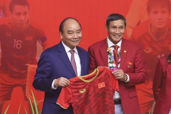 Chủ tịch nước tặng Huân chương Lao động hạng Nhất cho Đội tuyển nữ Việt Nam