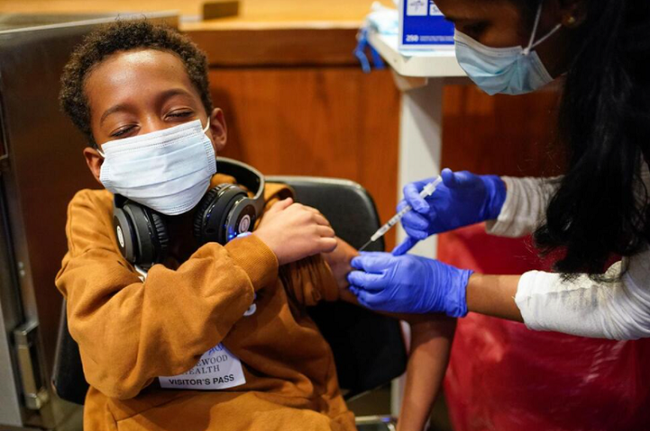 Mỹ dự kiến triển khai tiêm vaccine phòng COVID-19 cho trẻ dưới 5 tuổi từ ngày 21/2