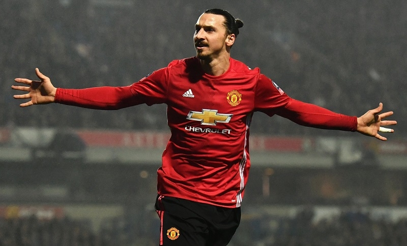 Ibrahimovic lỡ dịp tái đấu đội bóng cũ MU