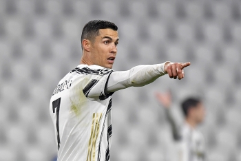 Juventus bị loại ở Champions League, Ronaldo vẫn thiết lập kỷ lục