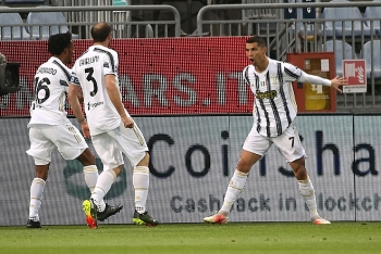 Bảng xếp hạng Serie A hôm nay: Ronaldo chói sáng, Juventus bám đuổi Inter