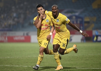 Link xem trực tiếp vòng 6 V-League 2021 hôm nay (28/3): HAGL vs TP.HCM