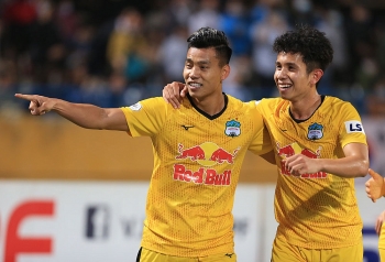 V-League 2022 khai mạc muộn hơn 1 tuần, HAGL quyết 'phá dớp' sân Thiên Trường