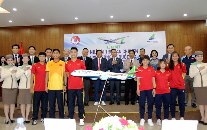 Đội tuyển Việt Nam đi máy bay riêng đến UAE dự vòng loại World Cup 2022