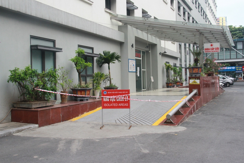 Hà Nội: Hai F1 của vợ chồng Giám đốc Hacinco dương tính với SARS-CoV-2 Hà Nội: Hai F1 của vợ chồng Giám đốc Hacinco dương tính với SARS-CoV-2