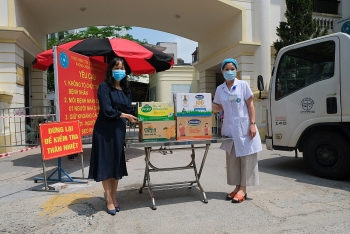 200000 san pham cua vinamik den voi cac khu cach ly o ha noi ha nam bac ninh