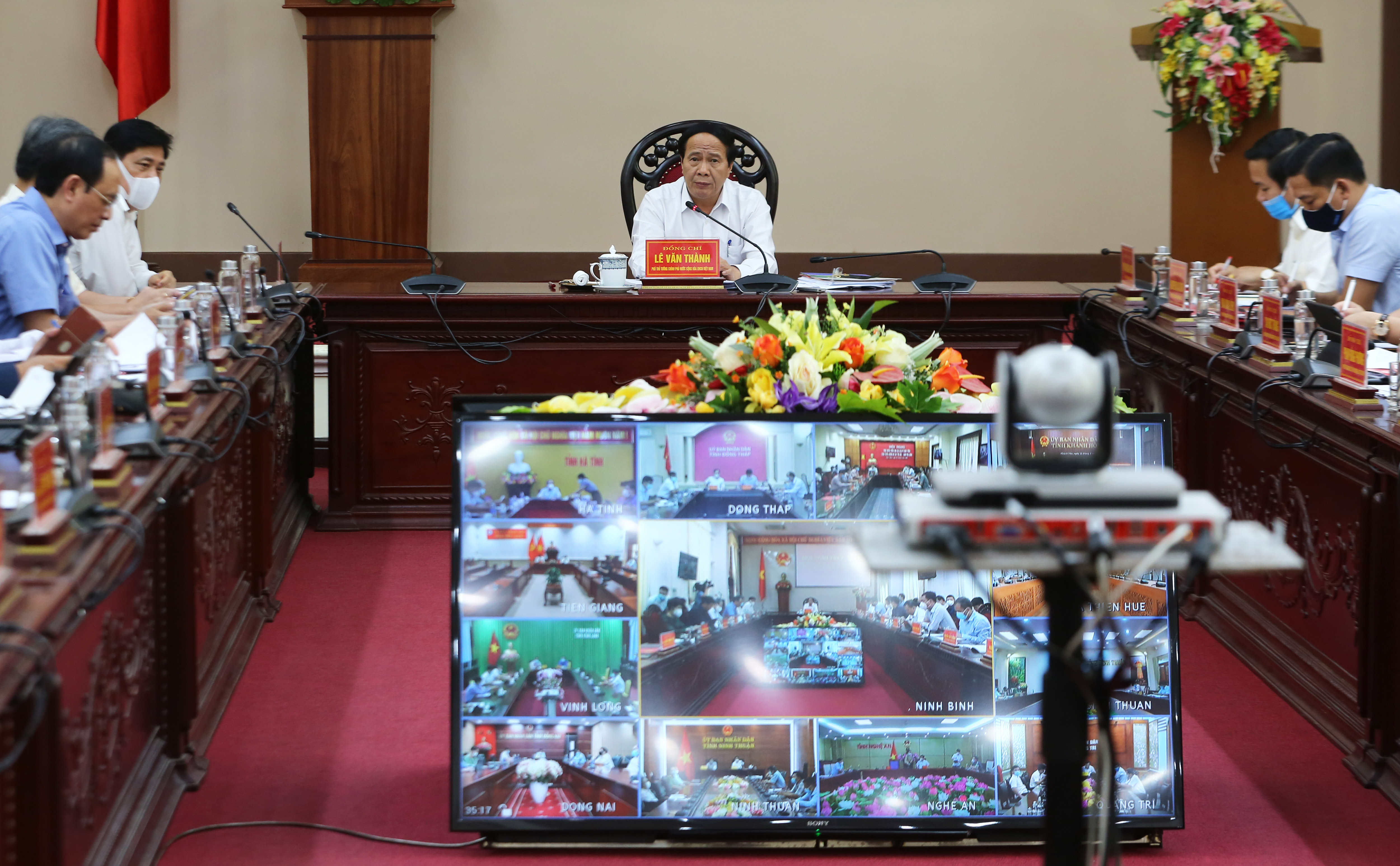Phó Thủ tướng Lê Văn Thành yêu cầu sớm hoàn thành giải phóng mặt bằng cao tốc Bắc-Nam