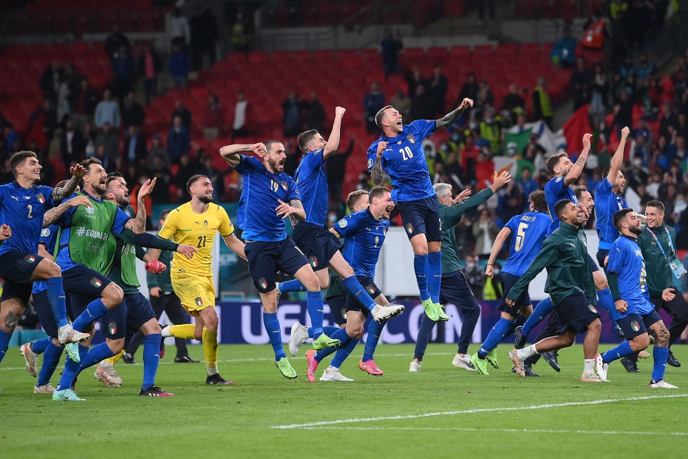 Đánh bại Tây Ban Nha trên chấm 11 mét, Italia góp mặt ở chung kết EURO 2021