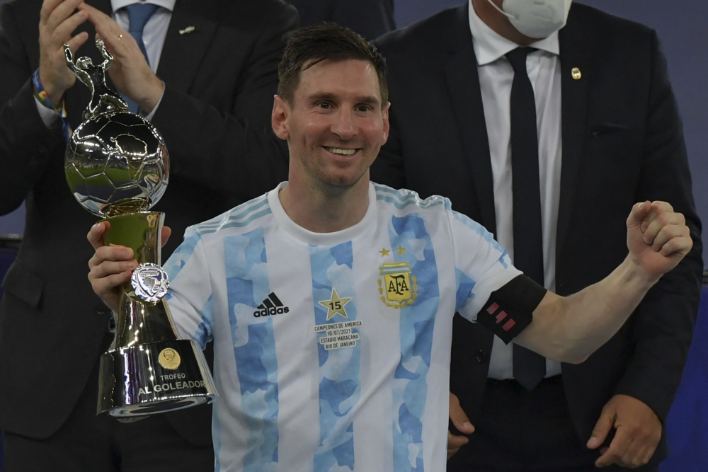 Argentina thắng kịch tính Brazil, Messi lần đầu vô địch Copa America