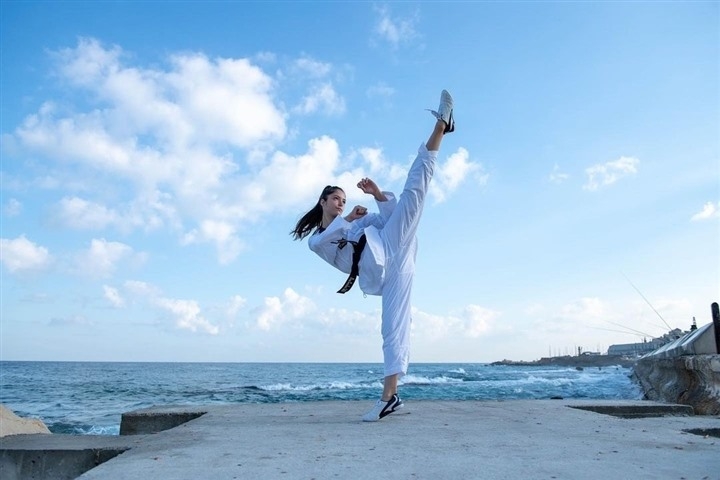 Olympic 2021: Ngắm thân hình hút hồn của nữ VĐV taekwondo Israel Olympic 2021: Ngắm thân hình hút hồn của nữ VĐV taekwondo Israel