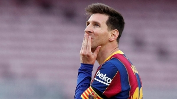 Lộ diện đội bóng đầu tiên liên hệ với Messi