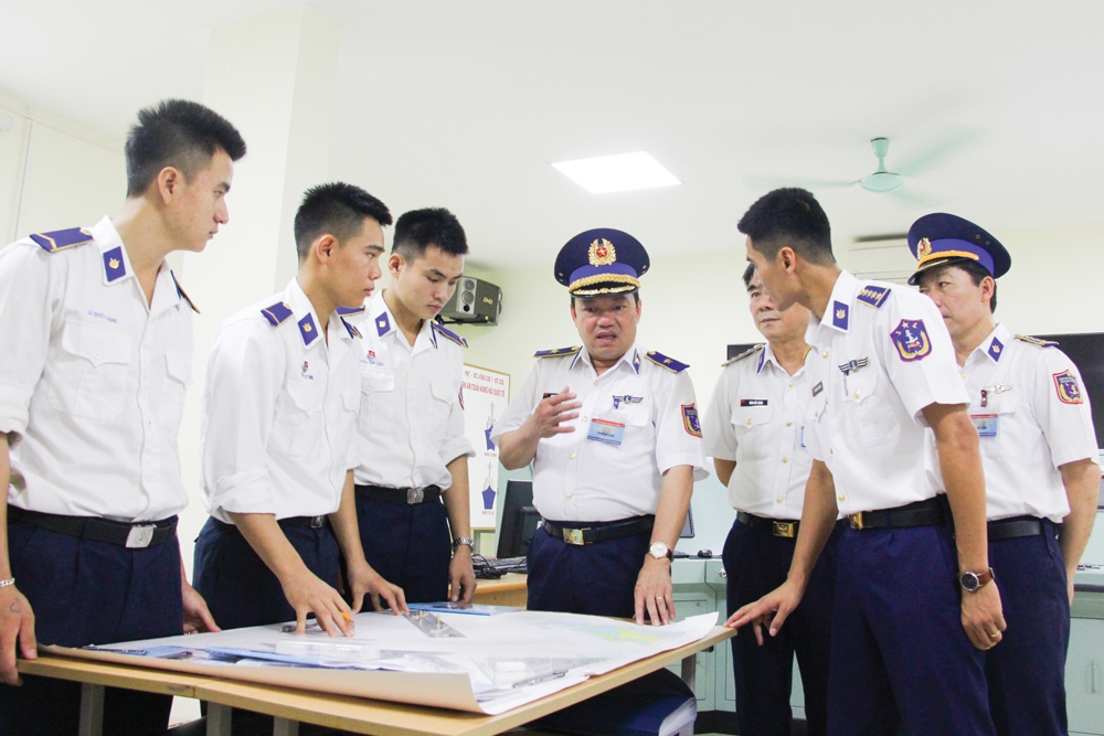 Lãnh đạo Cảnh sát biển kiểm tra công tác huấn luyện, đào tạo tại Trung tâm Đào tạo và bồi dưỡng nghiệp vụ