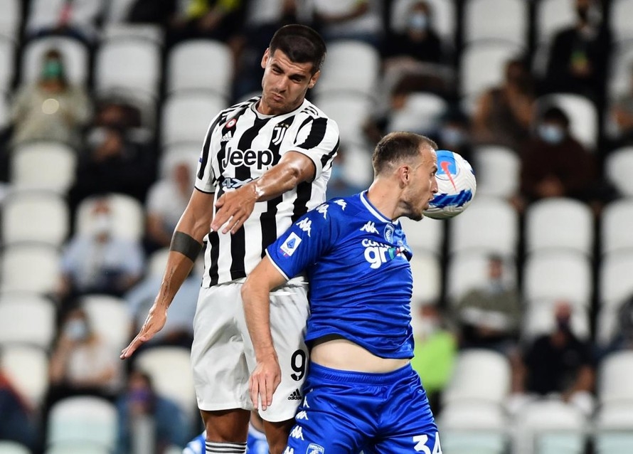 Juventus 'trả giá cực đắt' sau khi chia tay Ronaldo