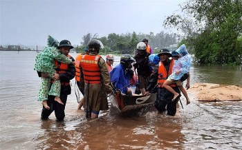 Bão Côn Sơn tiến về Quảng Trị - Quảng Nam, gió giật cấp 12