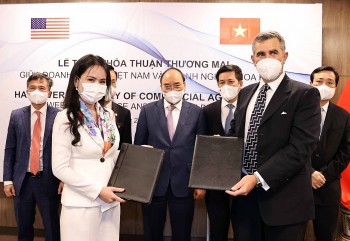 T&T Group và đối tác Mỹ ký hợp đồng hợp tác thương mại đầu tư trị giá trên 3 tỷ USD T&T Group và đối tác Mỹ ký hợp đồng hợp tác thương mại đầu tư trị giá trên 3 tỷ USD