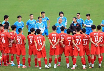 HLV Park Hang-seo loại 6 cầu thủ trước trận đấu gặp ĐT Trung Quốc