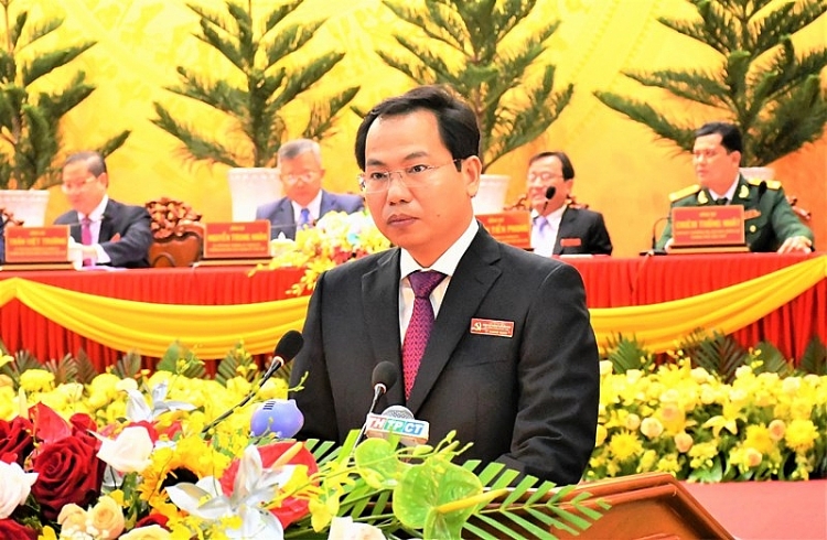 chan dung 15 dong chi duoc bau giu chuc bi thu tinh uy thanh uy khoa moi