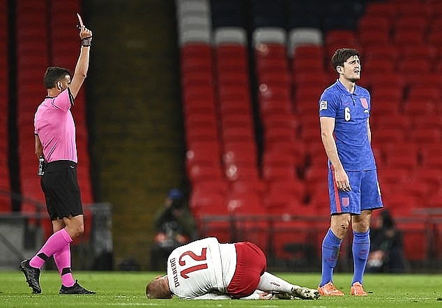 Đội trưởng MU thẻ đỏ, ĐT Anh cay đắng nhận thất bại ở UEFA Nations League