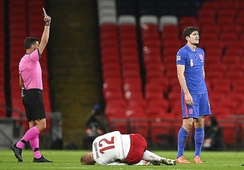 Đội trưởng MU thẻ đỏ, ĐT Anh cay đắng nhận thất bại ở UEFA Nations League