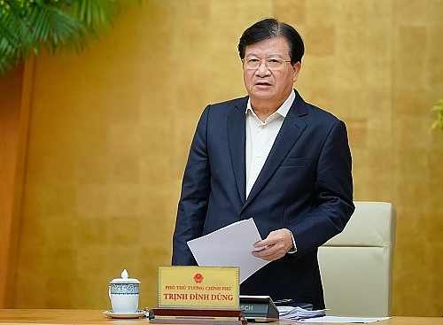 Thủ tướng Nguyễn Xuân Phúc: Hỗ trợ tiền cho người dân sửa nhà sập đổ, hư hỏng nặng