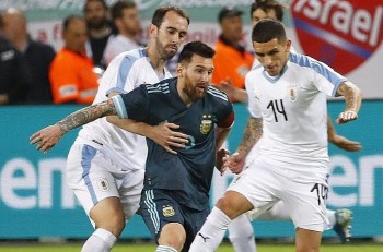 link xem truc tiep argentina vs uruguay 06h30 ngay 1110 vong loai world cup 2022