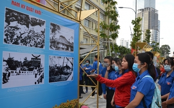 Khai mạc triển lãm kỷ niệm 80 năm Ngày Nam Kỳ khởi nghĩa