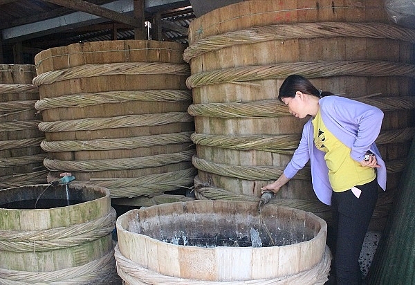 Nước mắm truyền thống Việt Nam: Cần được trả về đúng giá trị thực Nước mắm truyền thống Việt Nam: Cần được trả về đúng giá trị thực