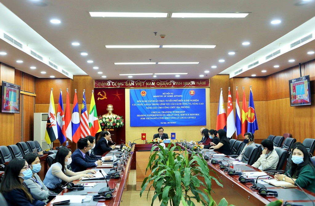Phó Tổng Thư ký ASEAN: Hiện đại hóa nền công vụ là nhiệm vụ quan trọng để thúc đẩy niềm tin của người dân với Chính phủ