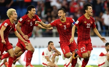 truc tiep dt viet nam vs u22 viet nam 18h00 ngay 2312