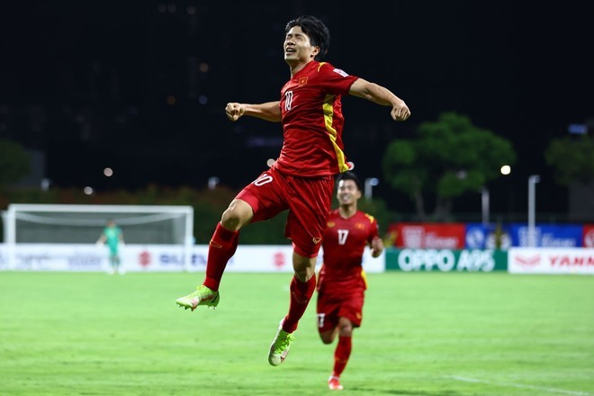 Quang Hải, Công Phượng ghi bàn, ĐT Việt Nam thắng đậm Malaysia