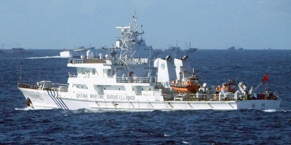 Một tàu Trung Quốc di chuyển gần quần đảo Senkaku/Điếu Ngư đang tranh chấp giữa Nhật Bản và Trung Quốc - Ảnh: KYODO