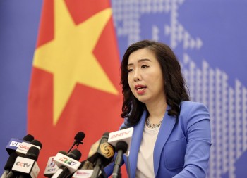 Việt Nam lên tiếng khi Mỹ ra tài liệu vạch trần các yêu sách của Trung Quốc ở Biển Đông Việt Nam lên tiếng khi Mỹ ra tài liệu vạch trần các yêu sách của Trung Quốc ở Biển Đông