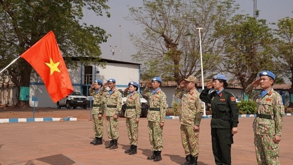 Tết của những người lính mũ nồi xanh ở Trung Phi Tết của những người lính mũ nồi xanh ở Trung Phi