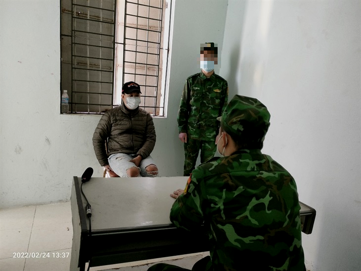 Bắt giữ đối tượng tổ chức cho 4 người Trung Quốc nhập cảnh trái phép vào Việt Nam
