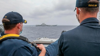 Biển Đông: Hải quân Trung Quốc tập trận, tàu Mỹ 