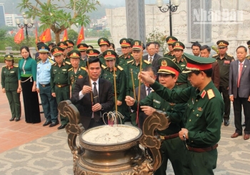 Nhiều hoạt động kỷ niệm 70 năm Chiến thắng Thượng Lào