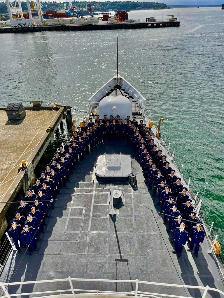 Tàu Cảnh sát biển Việt Nam sắp khởi hành từ Mỹ vượt đại dương về nước