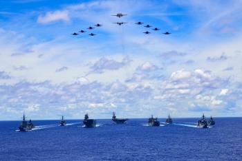Tàu chiến Úc, Mỹ, Nhật đoàn kết đương đầu với Trung Quốc ở Biển Đông