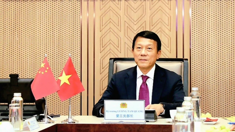 bo truong luong tam quang dien dam voi bo truong cong an vuong tieu hong