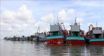 Kiên Giang cơ bản hoàn thành lắp đặt thiết bị giám sát hành trình tàu cá cho ngư dân