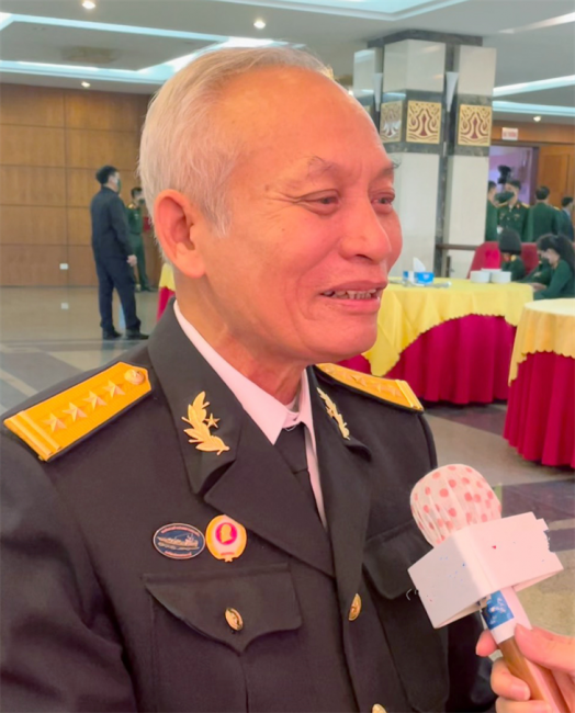 Những người viết nên huyền thoại “Tàu không số”