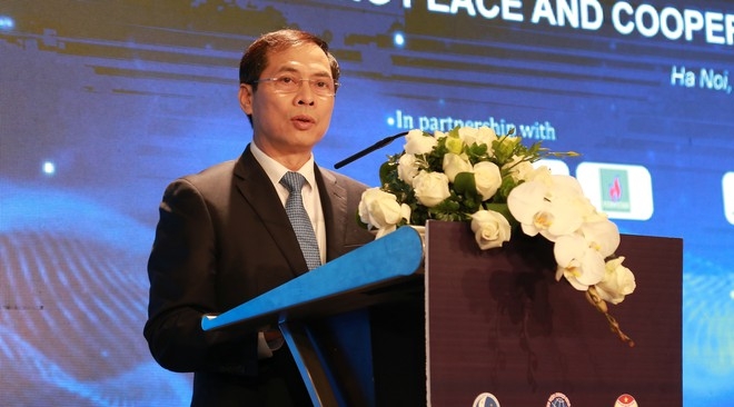 Thứ trưởng Bộ Ngoại giao Bùi Thanh Sơn phát biểu tại hội thảo  ẢNH DAV