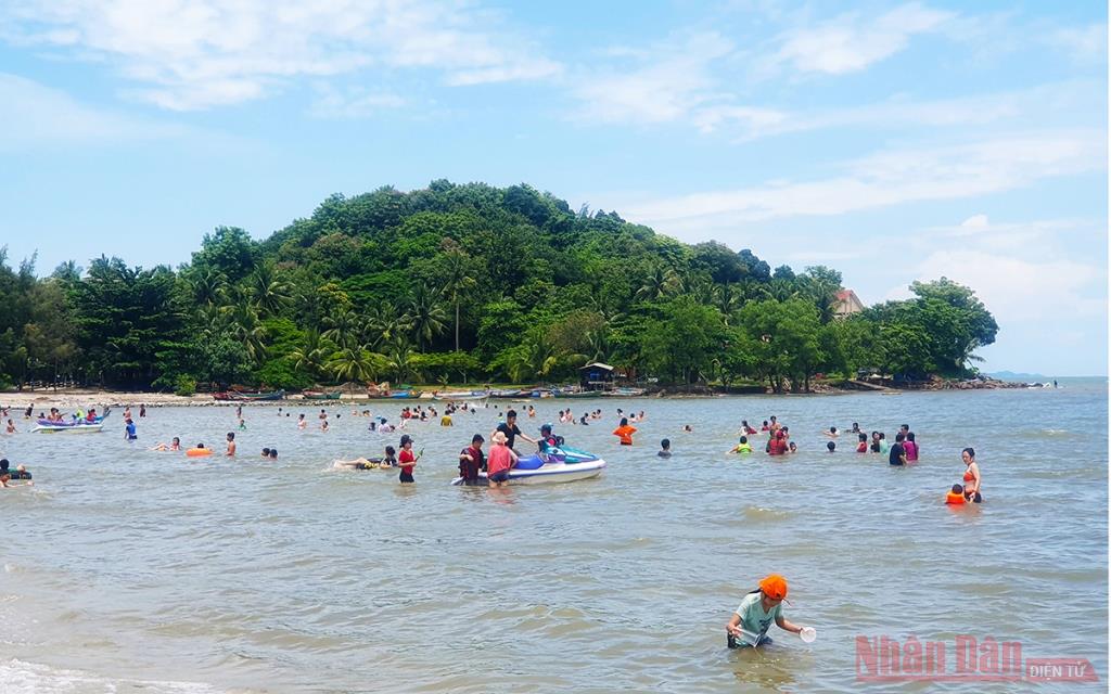 Tiềm năng du lịch biển, đảo của Kiên Giang -0
