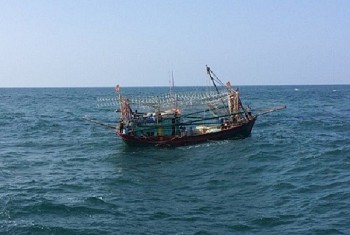 tiep can va cuu ho 15 ngu dan gap nan o hoang sa