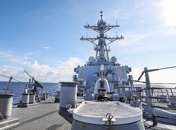 Trung Quốc tiếp tục yêu cầu Mỹ ngưng hoạt động ở Biển Đông