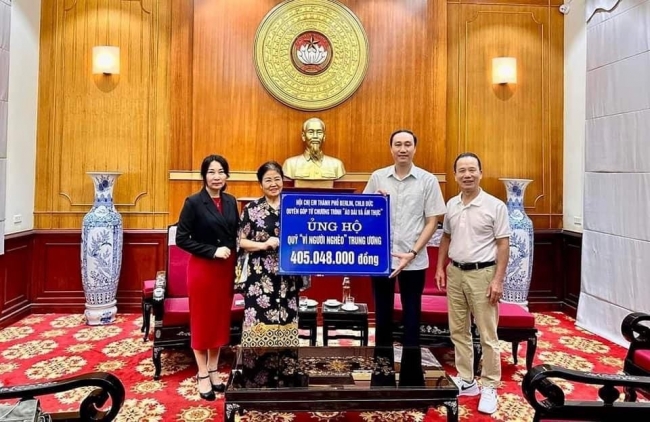 Người viết "cổ tích" Việt-Đức